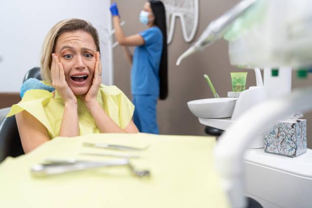 Best Emergency Tooth Extraction in Western Lake, TX